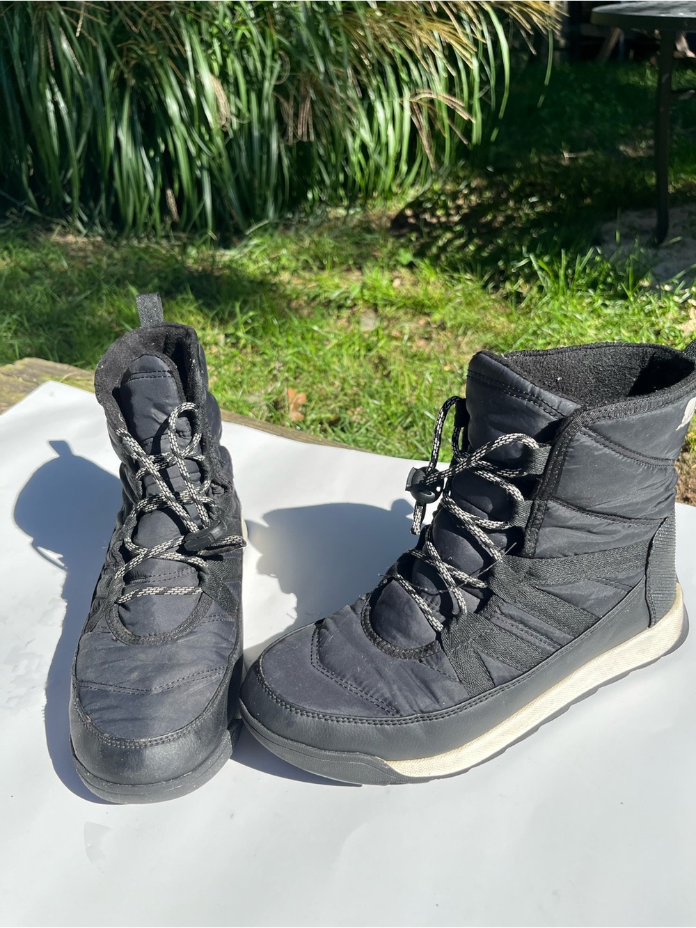 Sorel Womens Whitney II Short Snow Winter Boots Black Size 7 waterproof